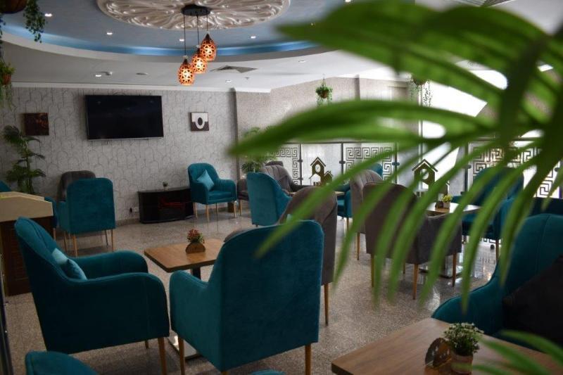 One To One Aparthotel Αλ Κομπάρ Εξωτερικό φωτογραφία
