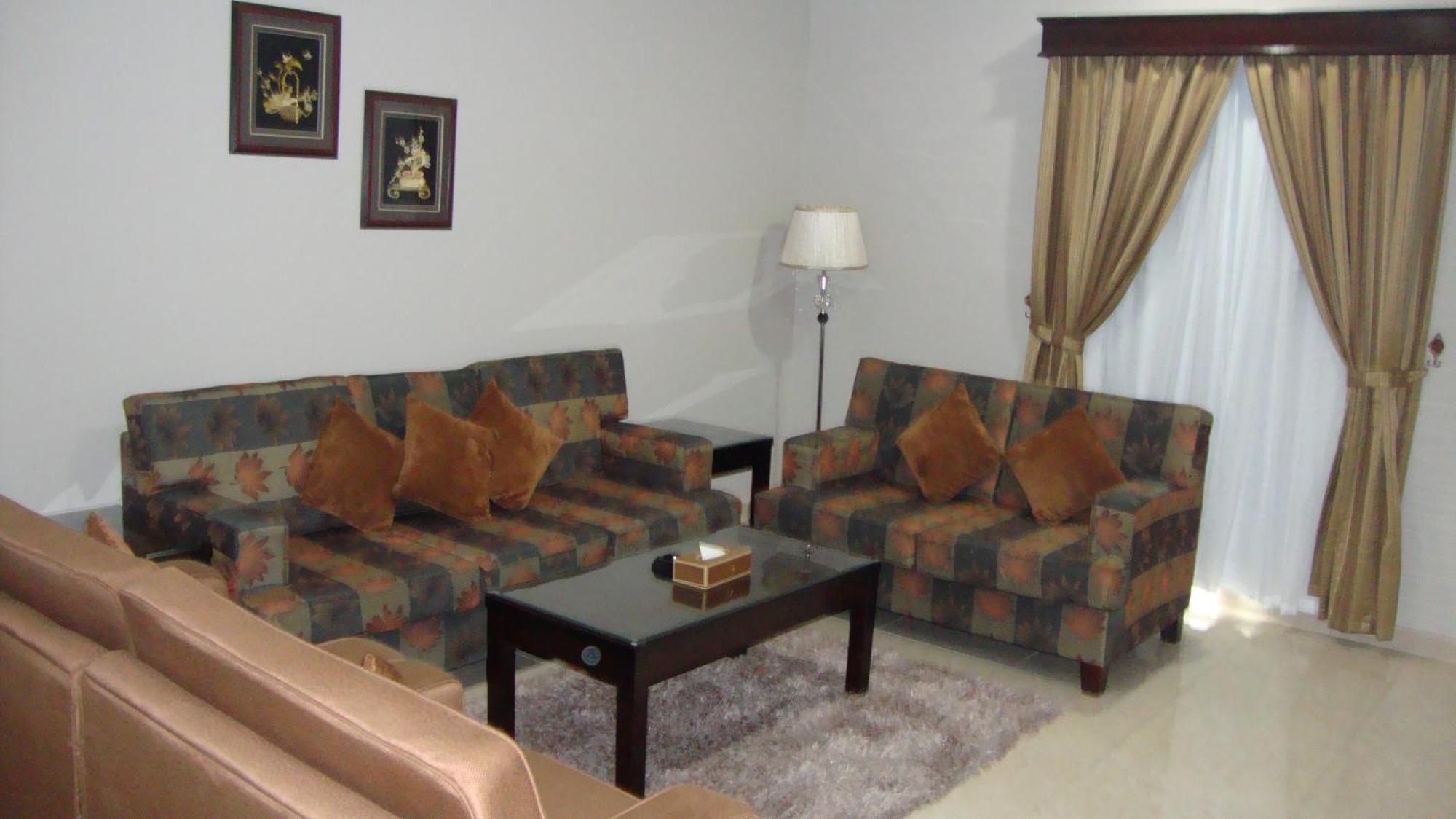 One To One Aparthotel Αλ Κομπάρ Δωμάτιο φωτογραφία